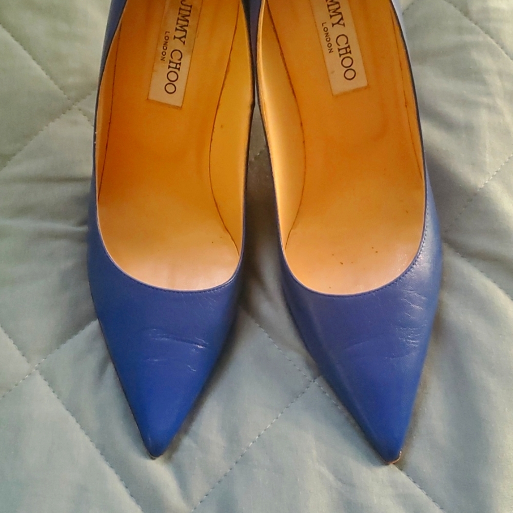 Jimmy Choo heels, size 39, in a vibrant blue.